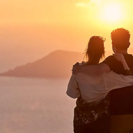 Astra 4* Imerovigli (Santorini)