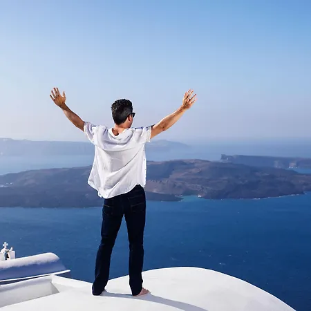Astra 4* Imerovigli (Santorini)